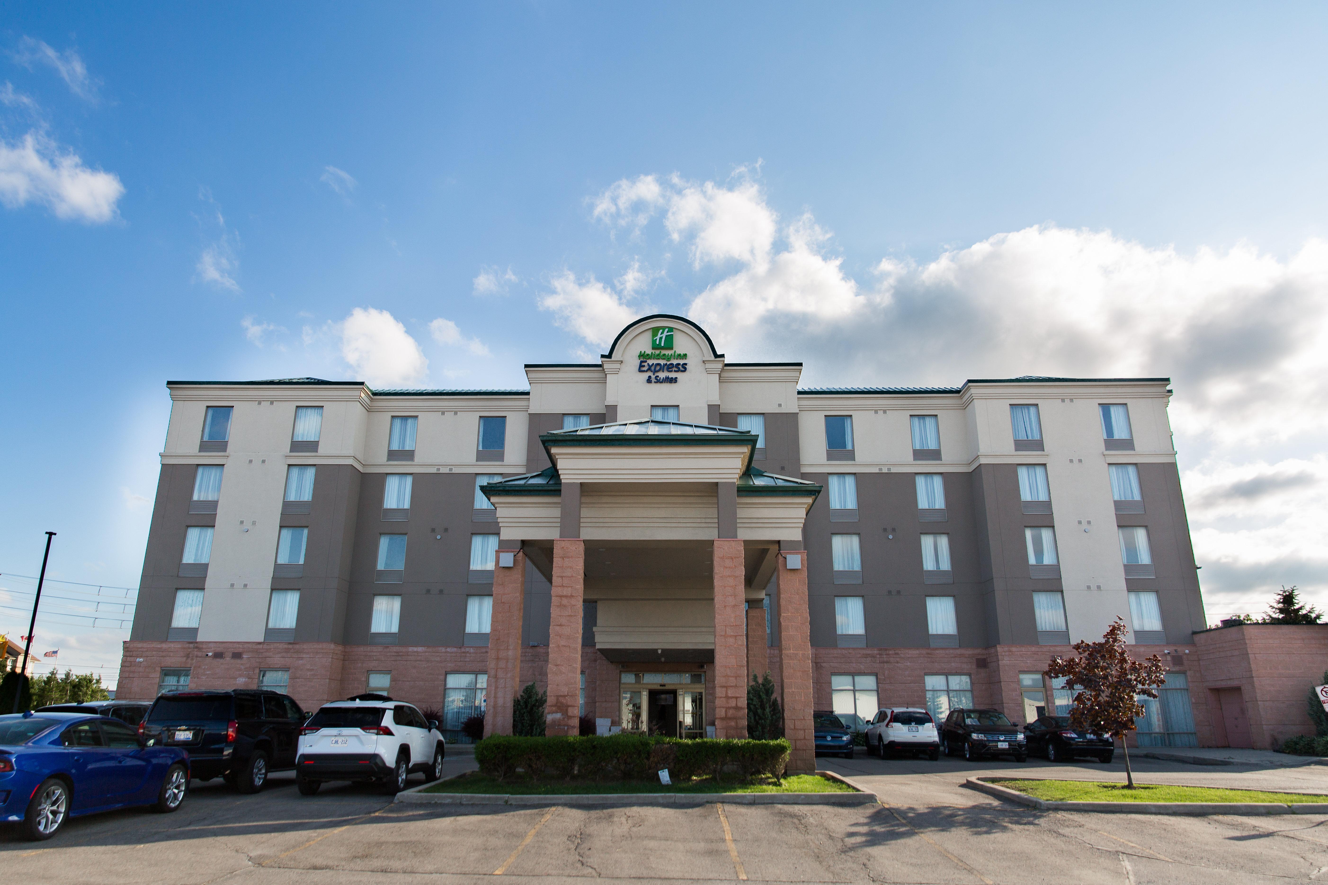 Holiday Inn Express Brampton By Ihg Экстерьер фото