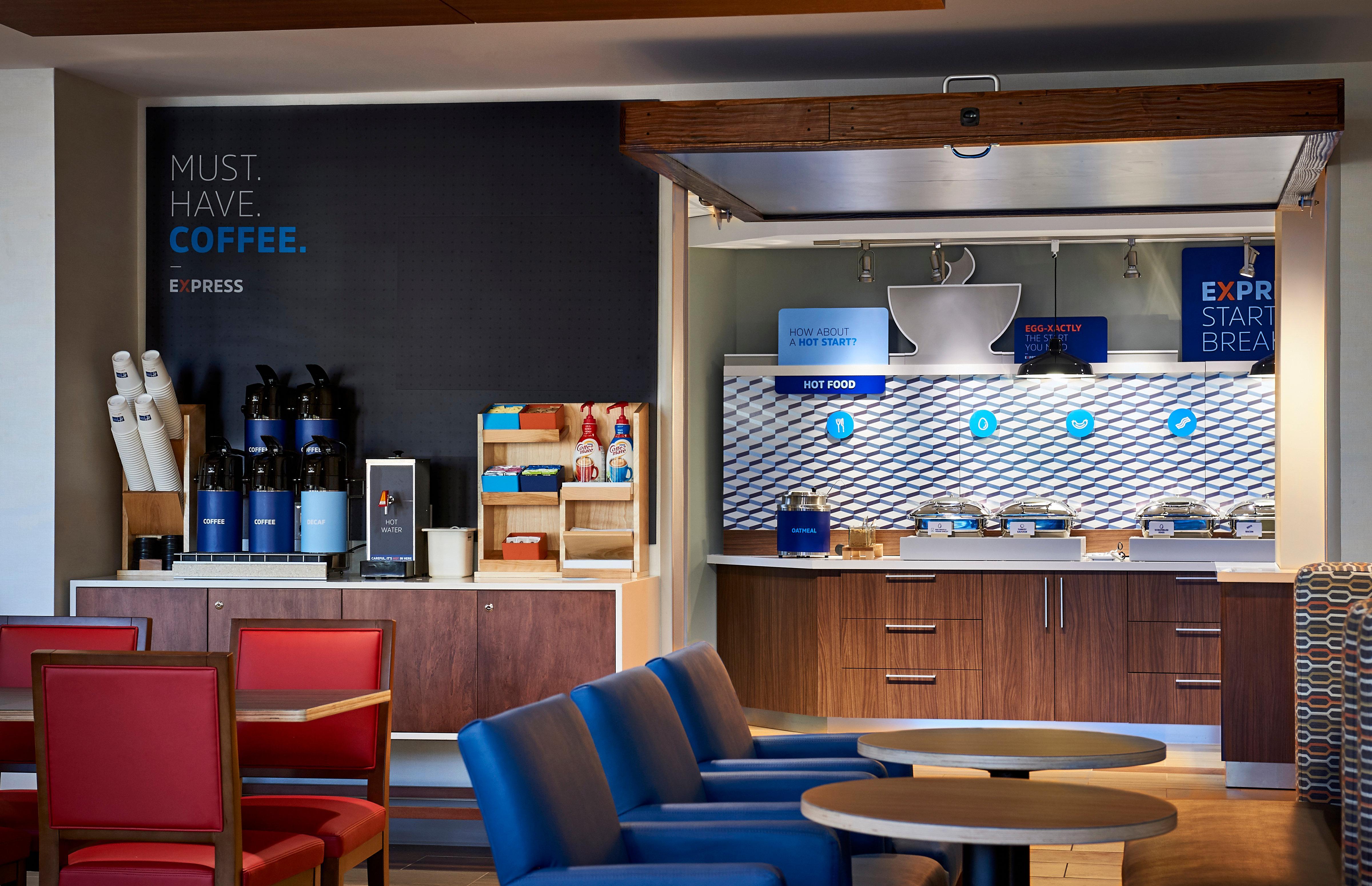 Holiday Inn Express Brampton By Ihg Экстерьер фото