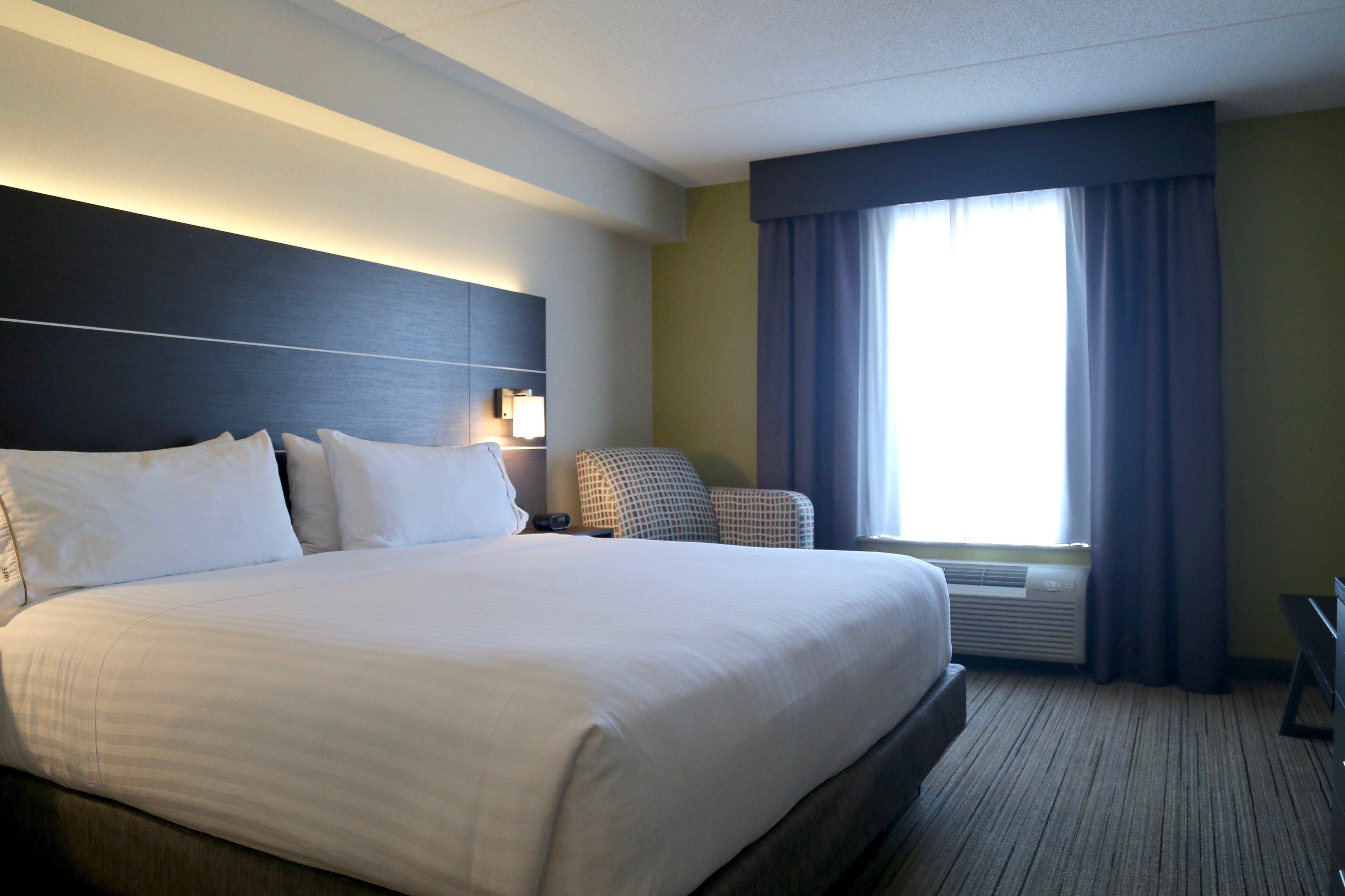 Holiday Inn Express Brampton By Ihg Экстерьер фото